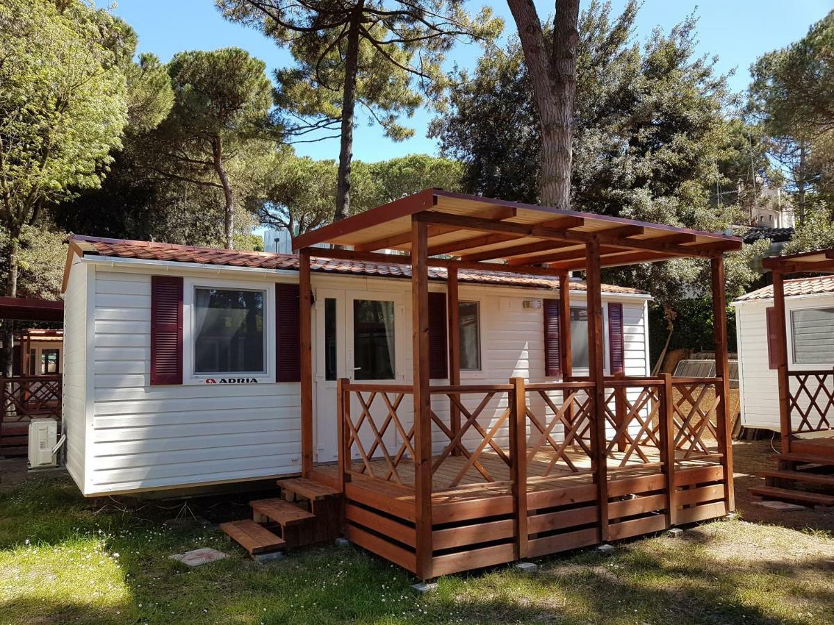 Victoria Mobilehome In Centro Vacanze San Francesco Duna Verde Exteriér fotografie